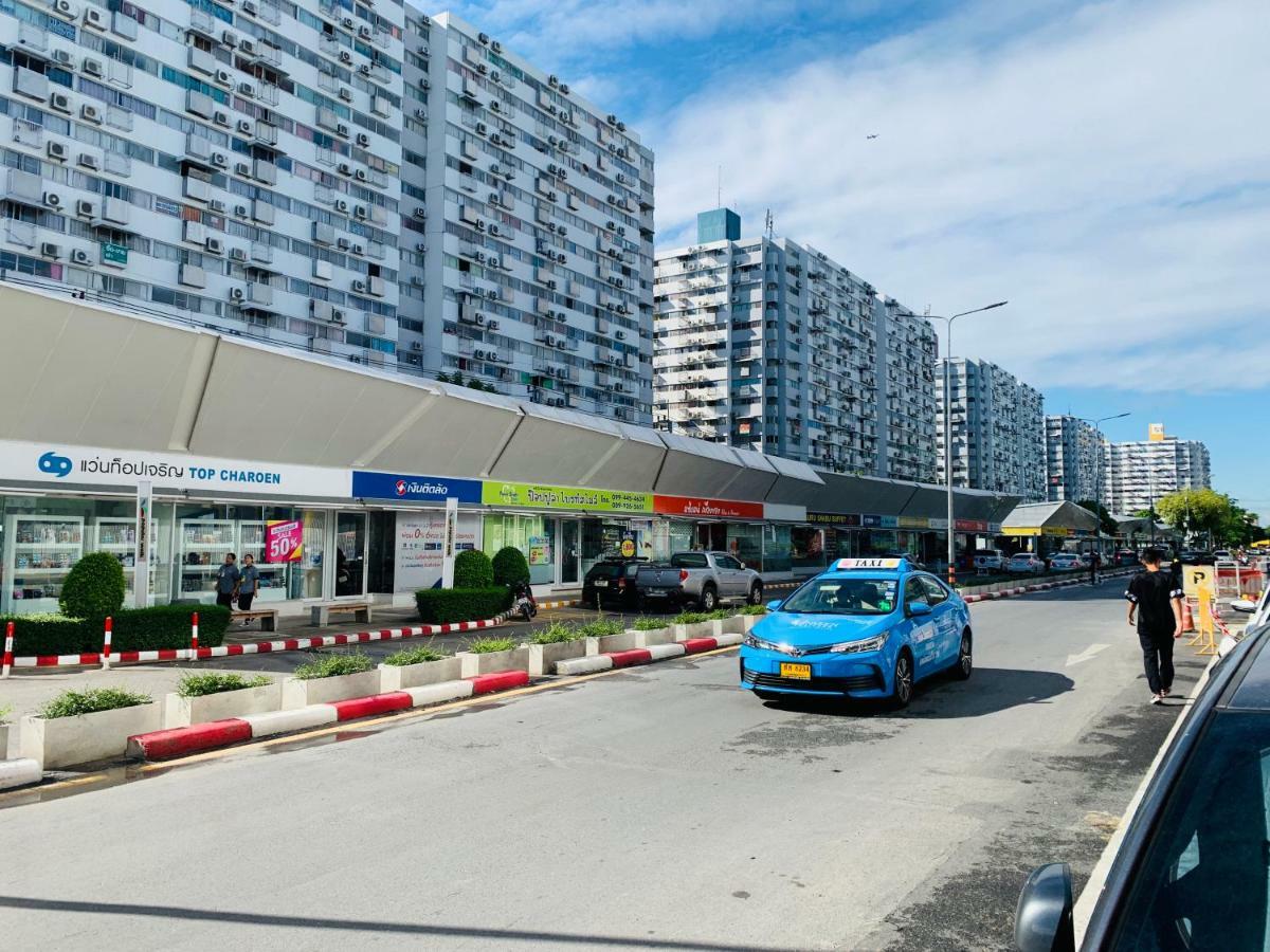 Muangthongthani Rental/Khun Dan Нонтхабурі Екстер'єр фото